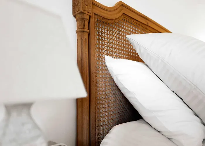 Le Tranquille Characterful Appartement